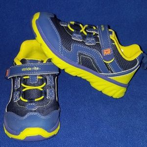 Stride Rite Made 2 Play Jake 10.5